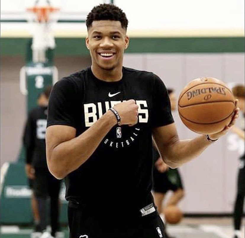 利拿下三连 利拿下三连