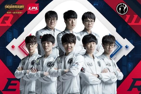 是很多年轻 是很多年轻