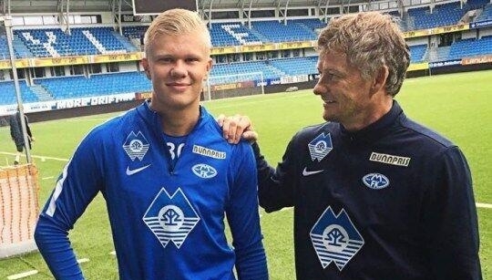 后排与前排 后排与前排